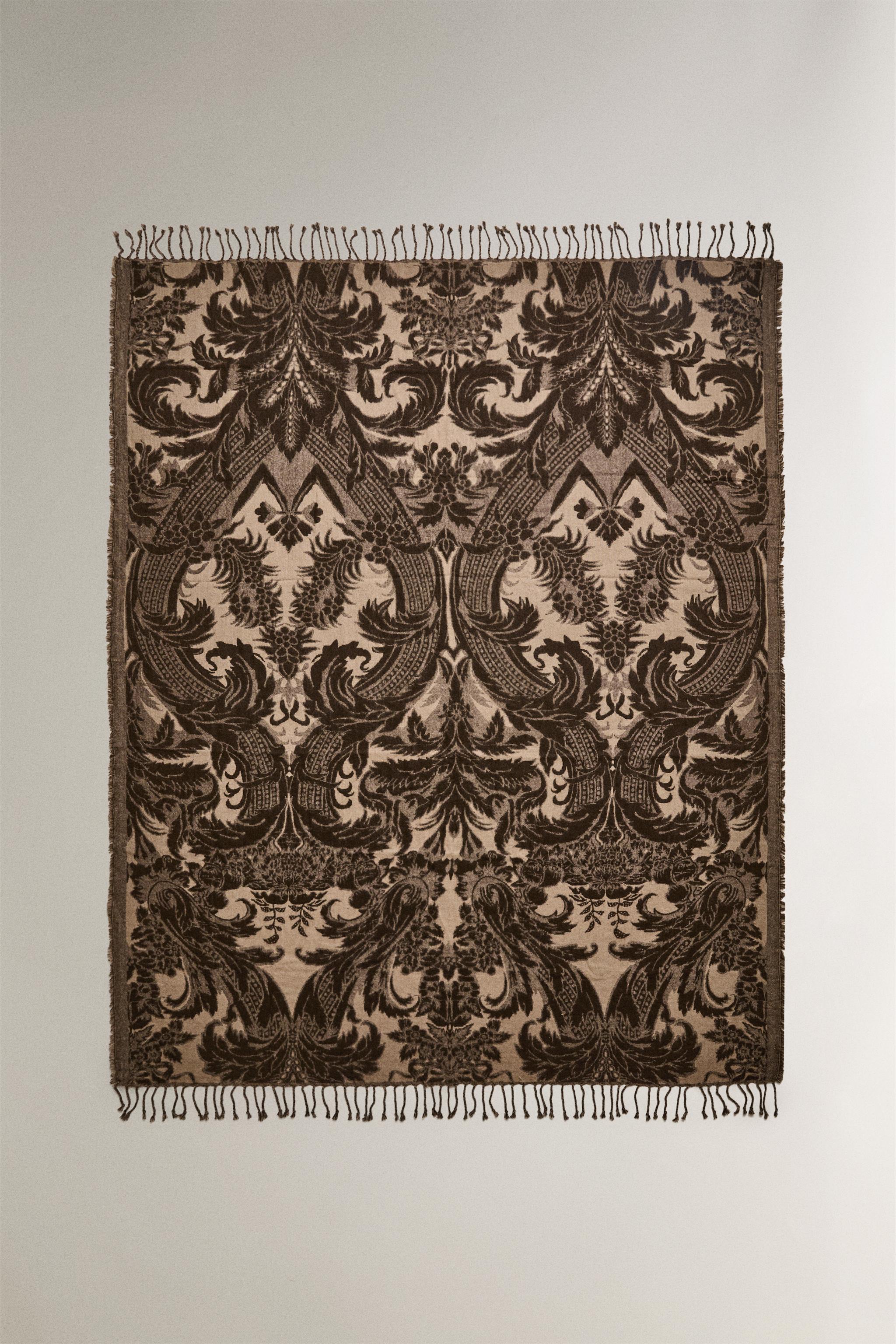 COUVERTURE JACQUARD FLEURS